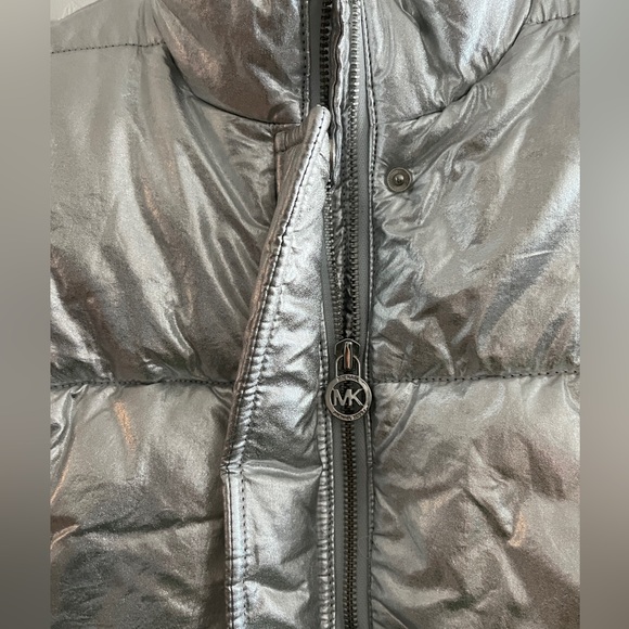 Michael Kors Silver Puffer Vest - Picture 3 of 16